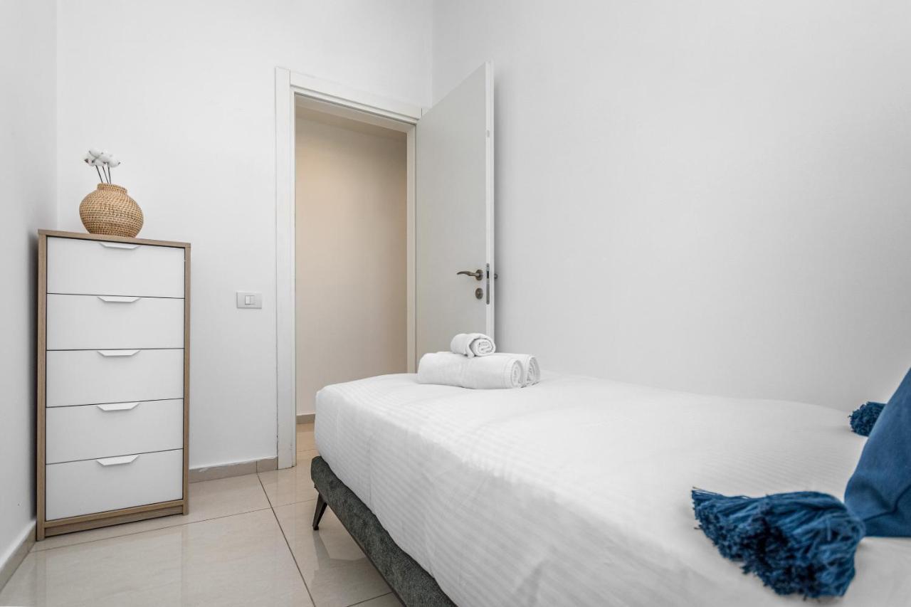 Superb 1,5 Bdr W Balcony Close To The Beach Тел Авив Екстериор снимка