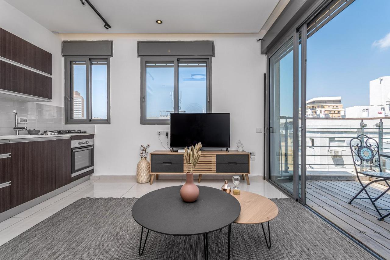 Superb 1,5 Bdr W Balcony Close To The Beach Тел Авив Екстериор снимка
