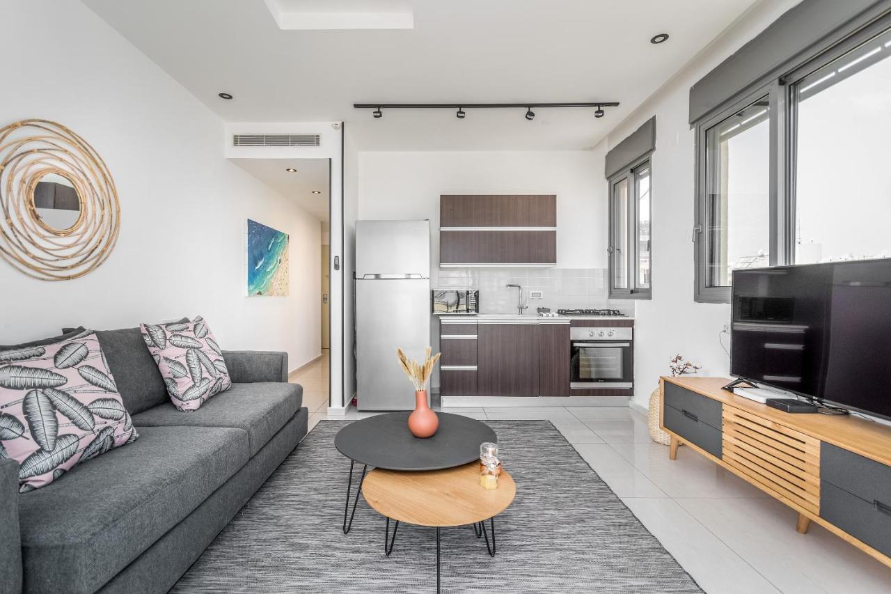 Superb 1,5 Bdr W Balcony Close To The Beach Тел Авив Екстериор снимка