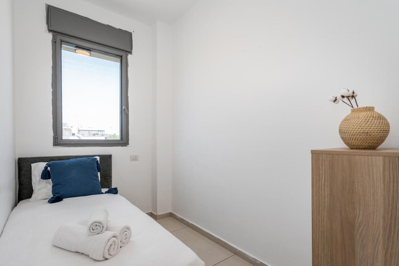 Superb 1,5 Bdr W Balcony Close To The Beach Тел Авив Екстериор снимка